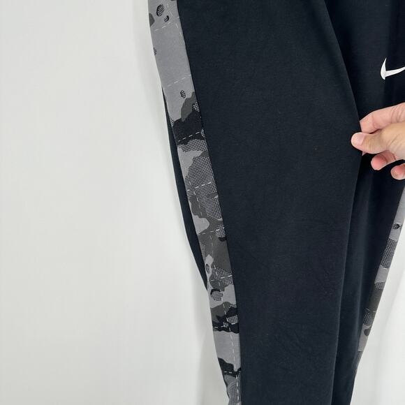 Nike Dri Fit Tapered Camo Stripe Training Pants Pockets Comfort Mens Large - Picture 4 of 8